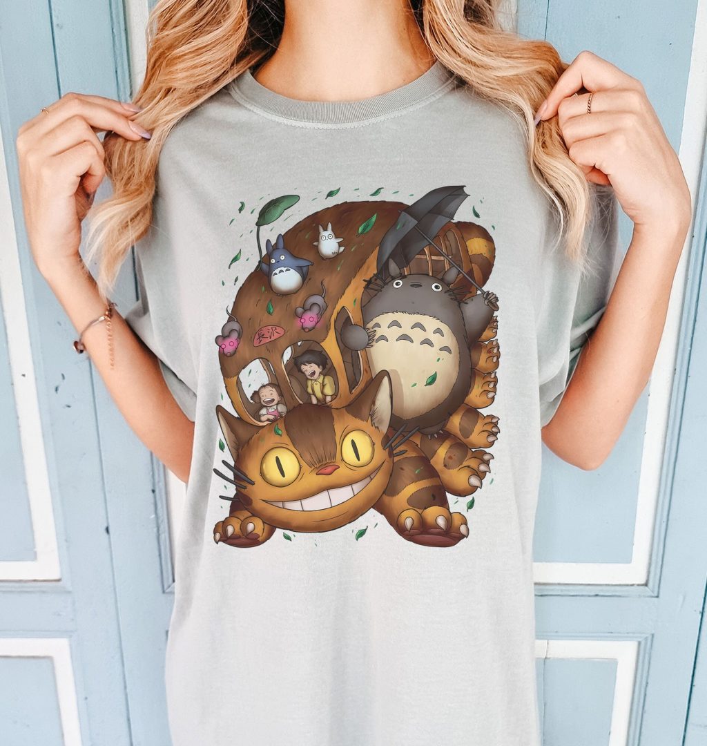 Totoro Catbus Comfort Colors T-shirt - Image 4