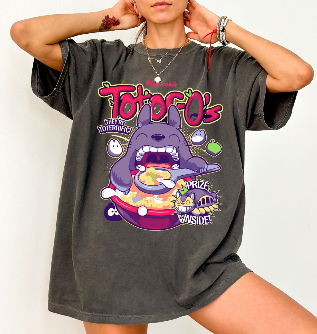 Comfort Colors Studio Ghibli Totoro Eating Ramen T-Shirt